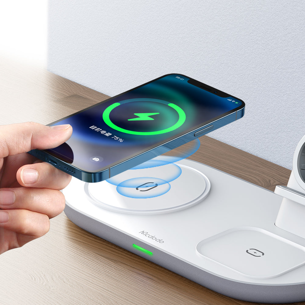 3 in 1 Magnetic Wireless Charger Pro